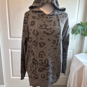 Fate Charcoal Animal print with skull hoodie sweater